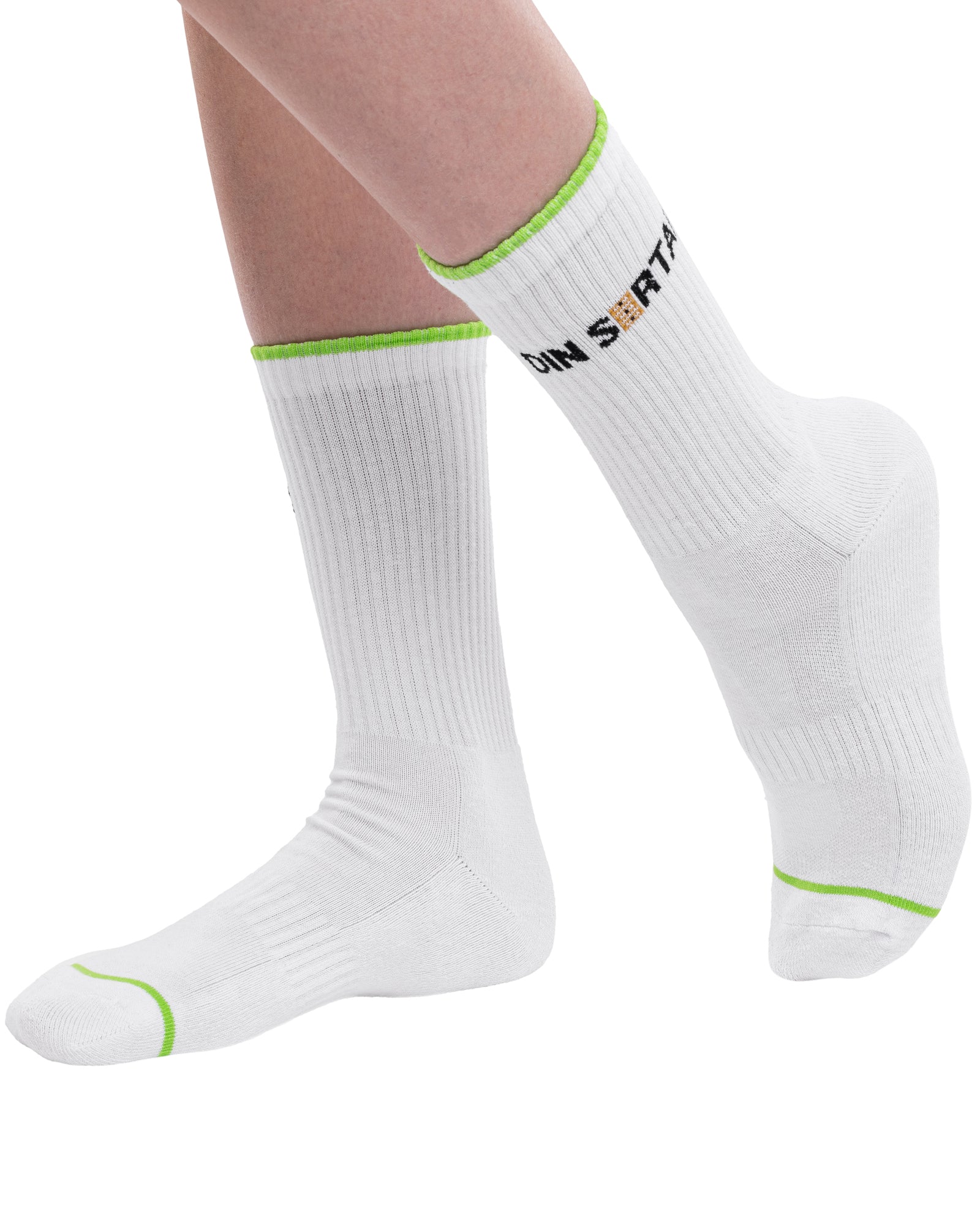 Set of 3 pairs of seamless long cotton socks for women in white