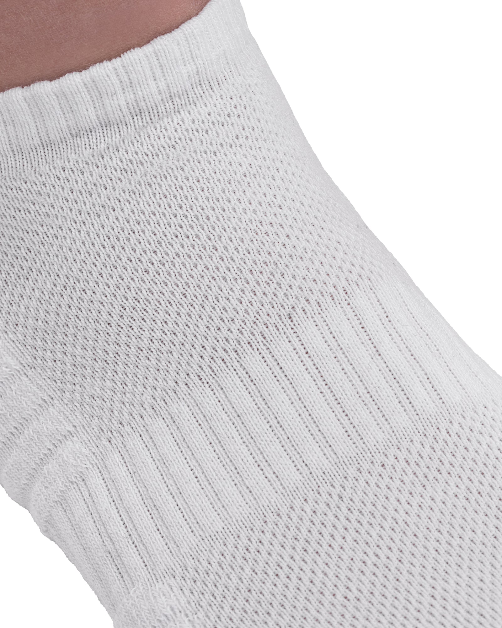 Set of 6 pairs of seamless white short cotton sports socks for women