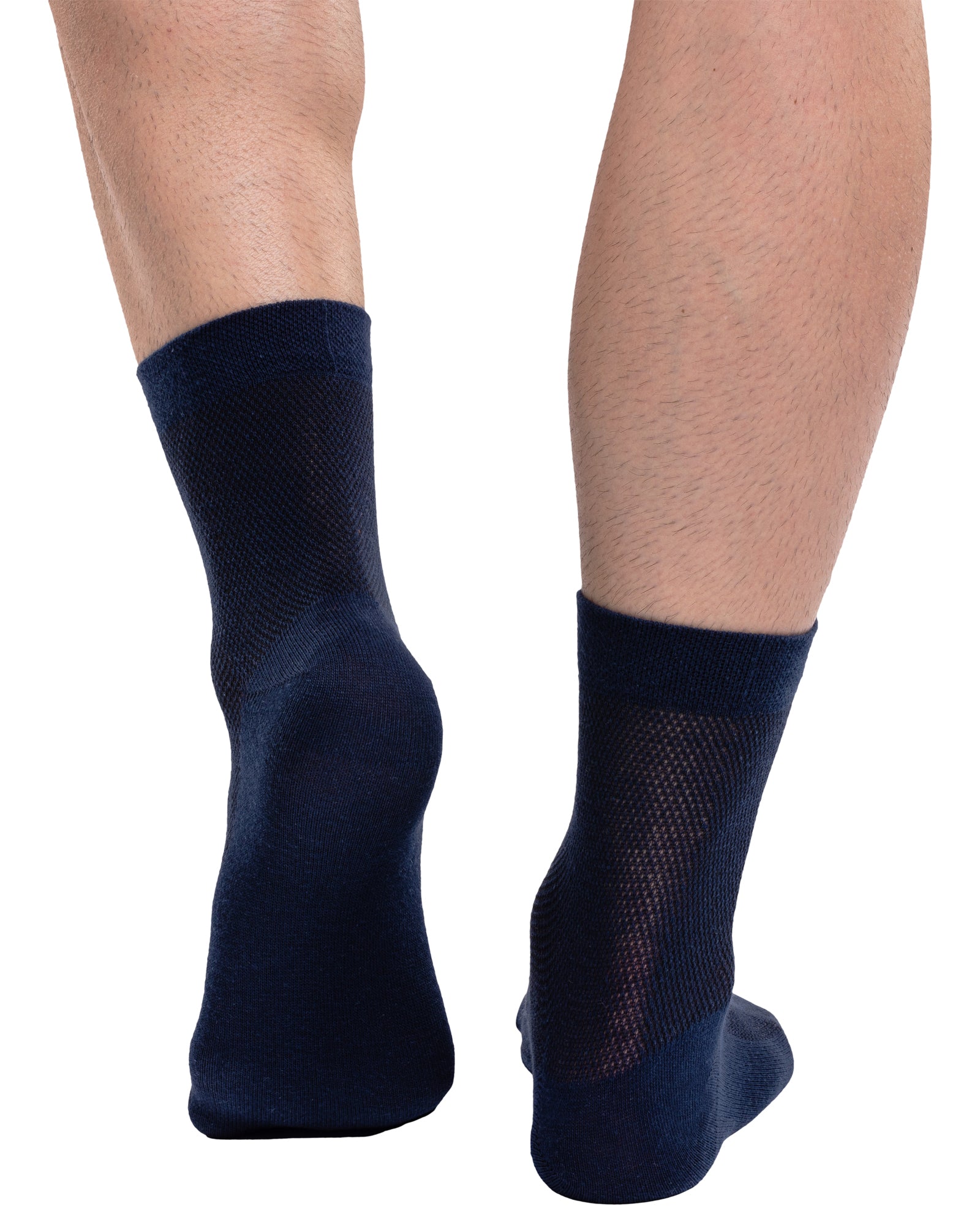 Set of 12 pairs of breathable men's socks made of combed cotton in medium size