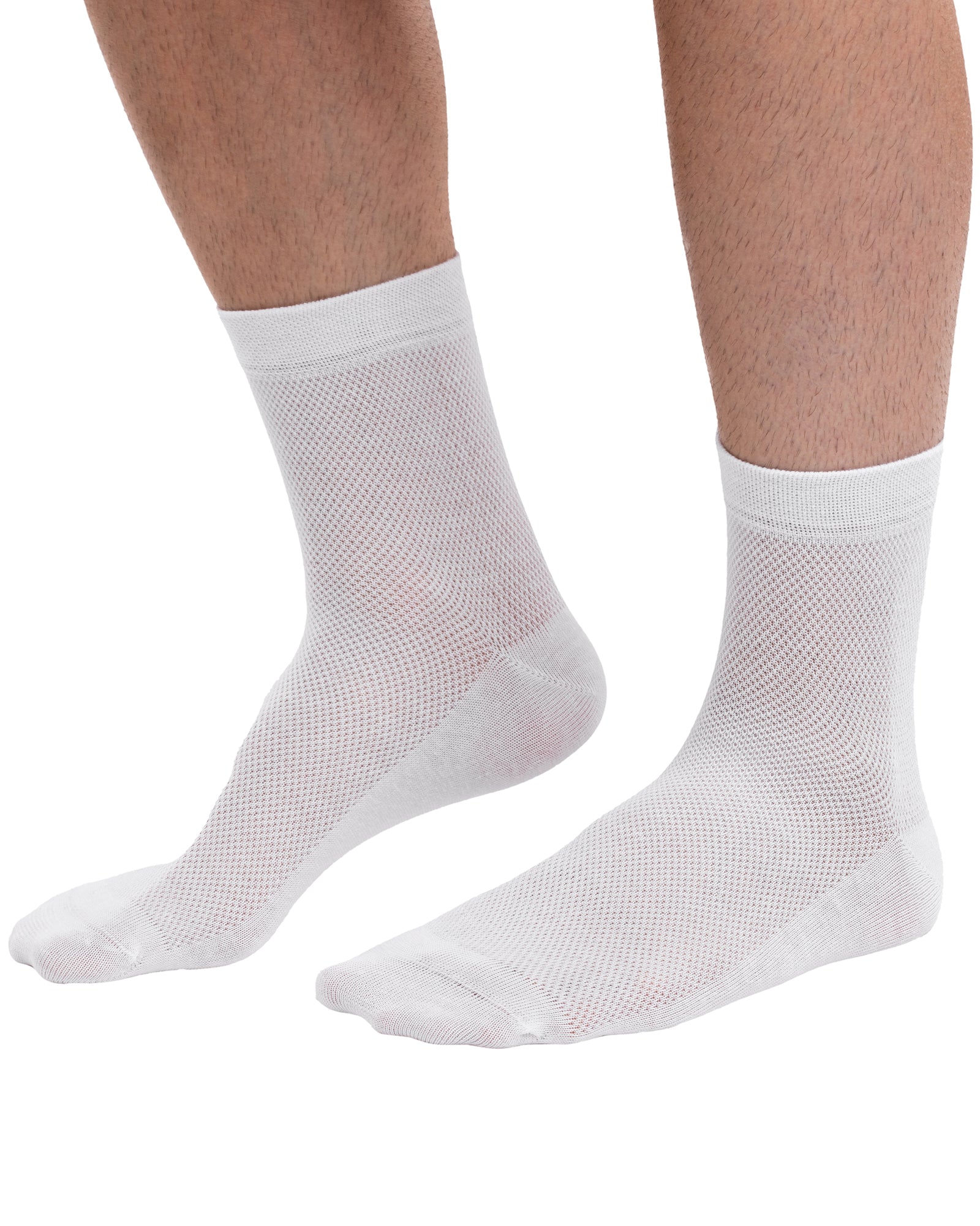 Set of 12 pairs of breathable men's socks made of combed cotton in medium size