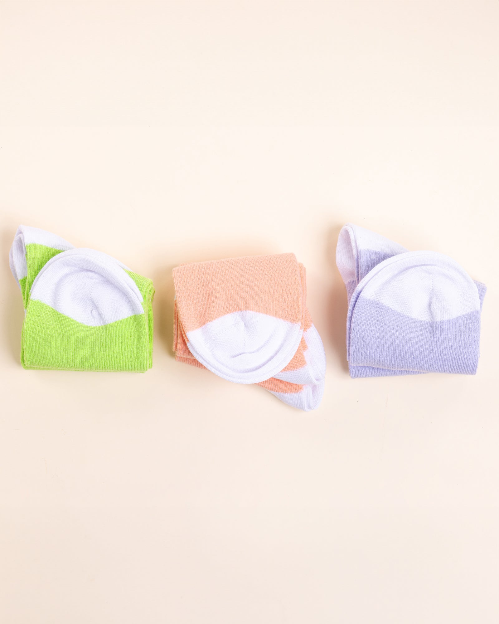 Set of 9 pairs of short women's socks made of combed cotton Trio 