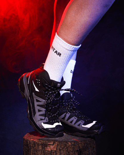 Set mit 4 Paar mittelgroßen Socken für Damen aus korallenfarbener gekämmter Baumwolle